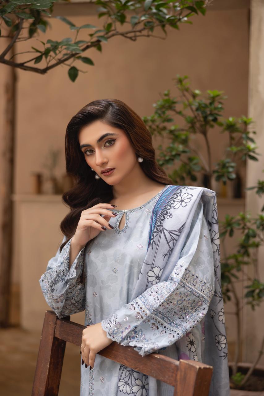 Noor-e-Nazakat