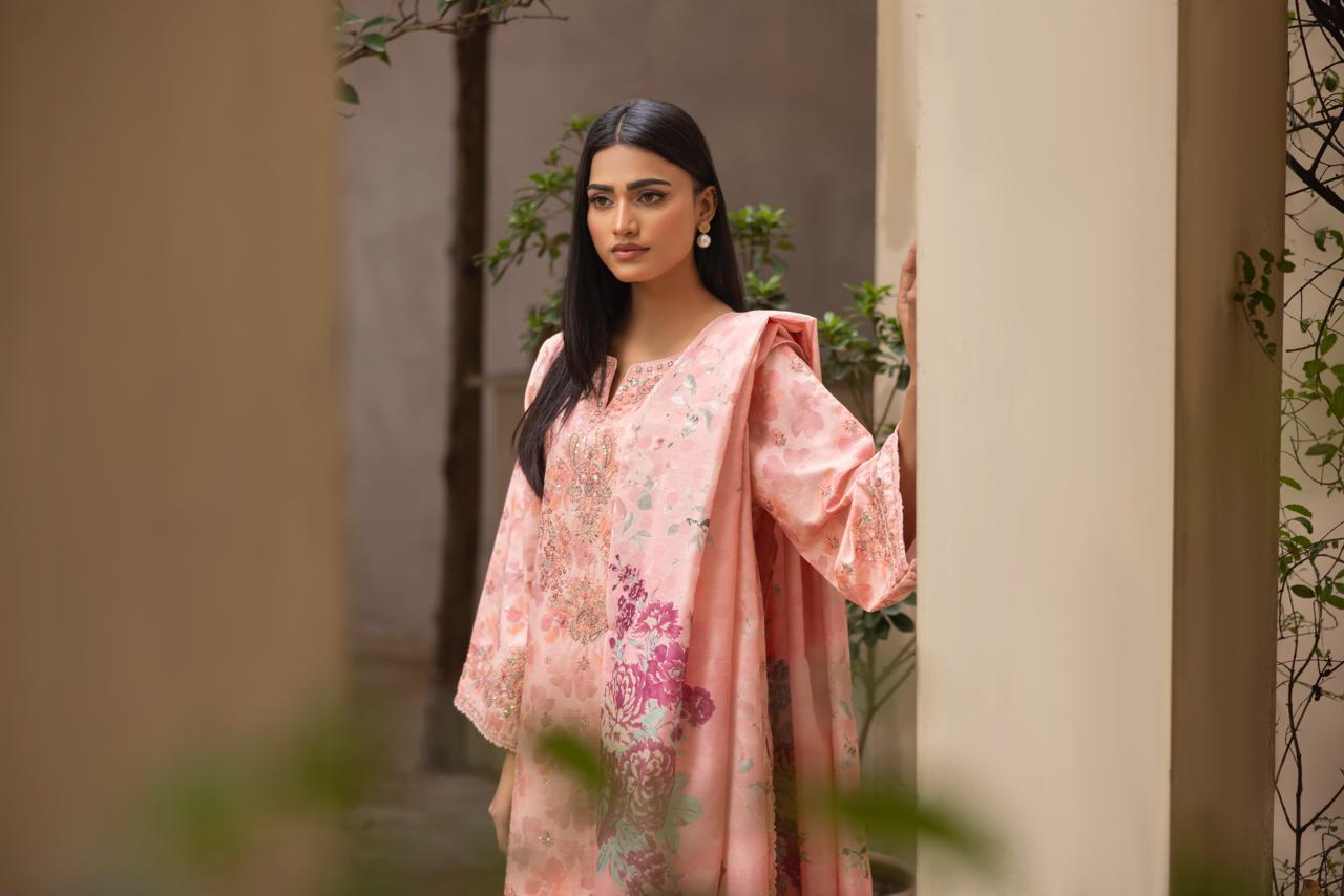 Noor-e-Nazakat